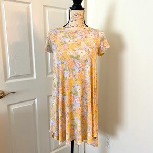EUC - LulaRoe Girls Scarlett Dress
